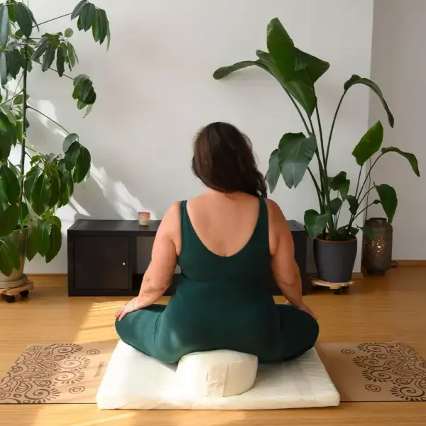 Hoog Meditatiekussen – Samarali – Ivoor