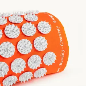 Shakti Spijkerkussen Original - Oranje