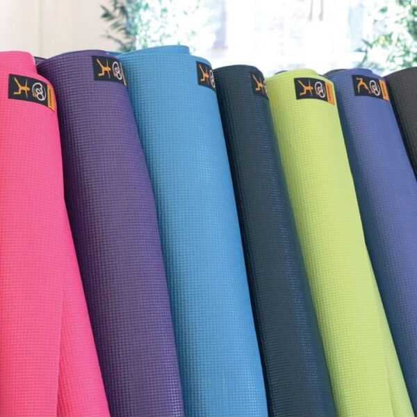 Blauwe Warrior yogamat 4 mm voor yoga en pilates