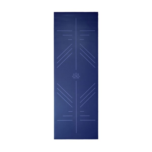 detail van uitlijnlijnen en antislip toplaag op alignment yoga mat